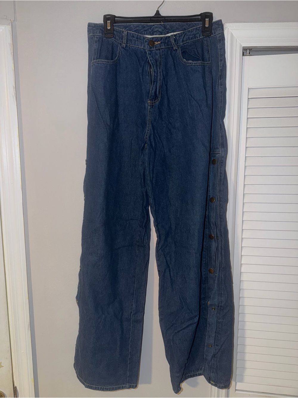 Women’s Wide-Leg Dark Blue Denim Jeans